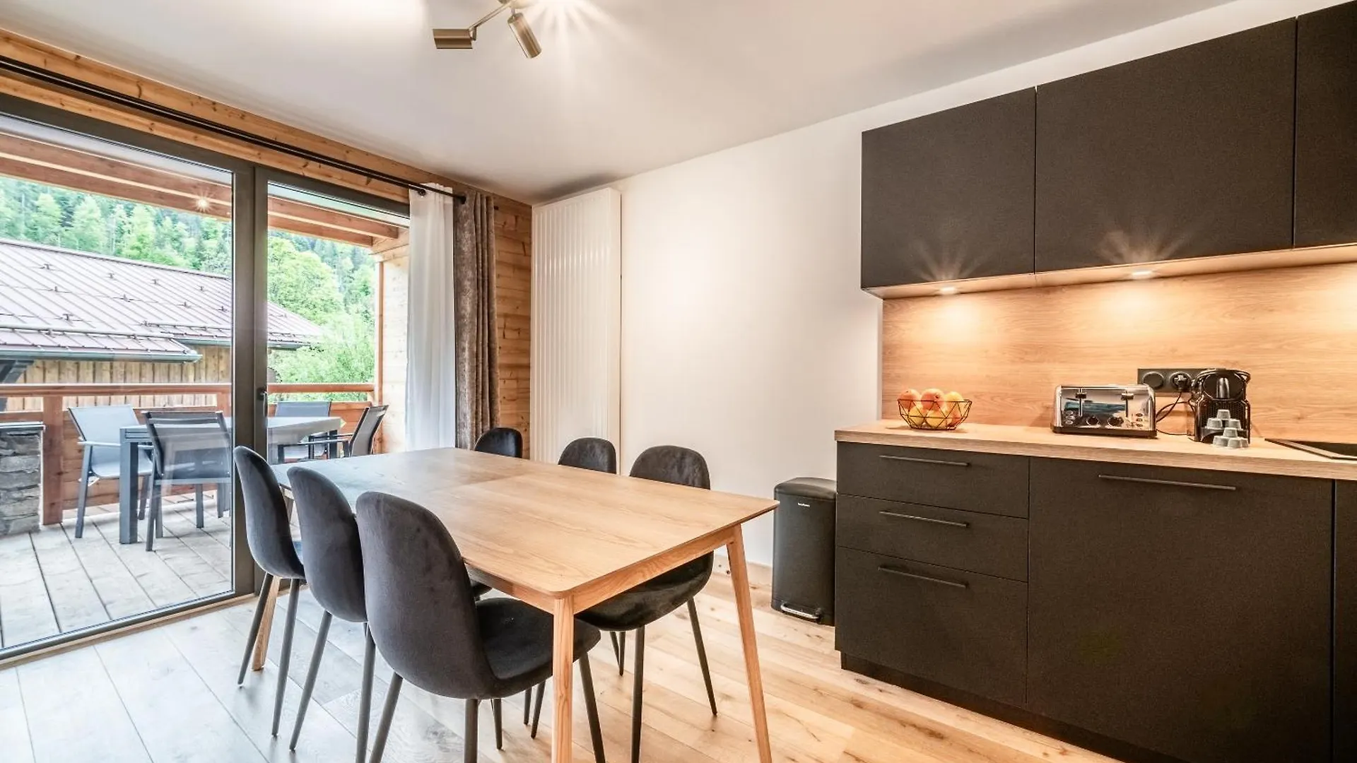 Apartment Dolmen Les Gets - By Emerald Stay France