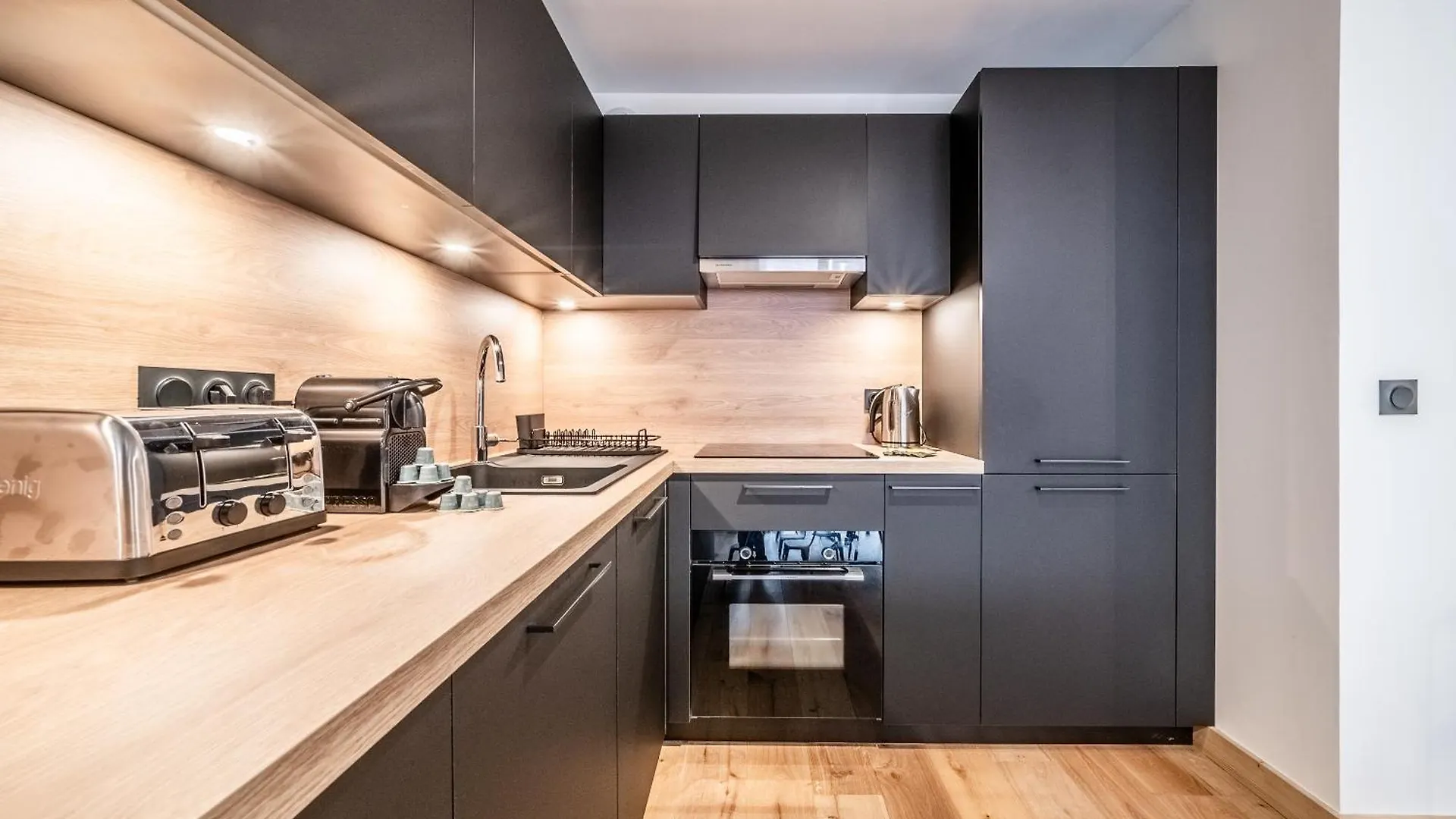 Apartment Dolmen Les Gets - By Emerald Stay 0*,  France