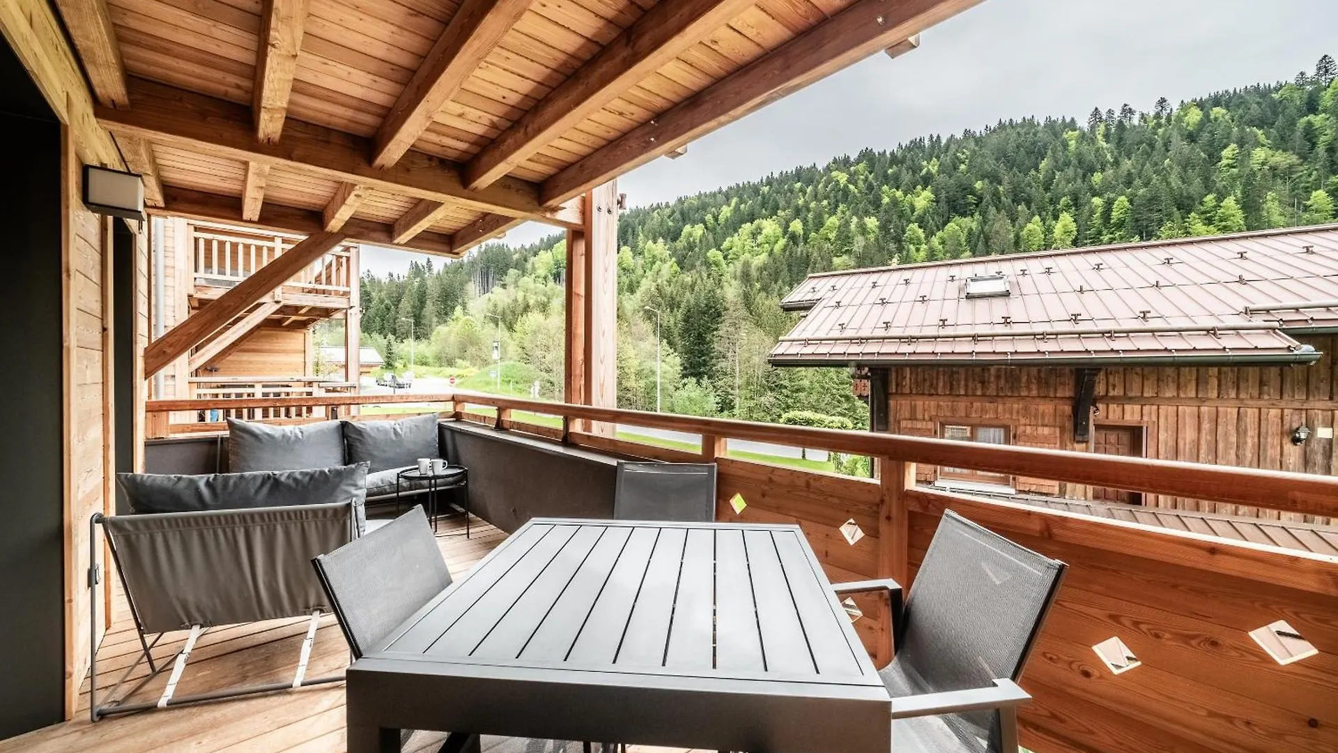 Apartment Dolmen Les Gets - By Emerald Stay