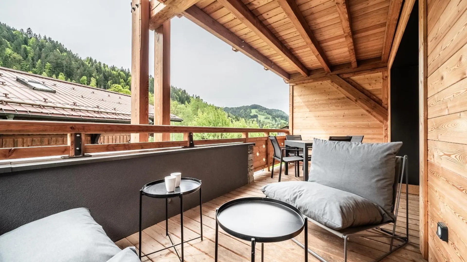 Apartment Dolmen Les Gets - By Emerald Stay 0*,